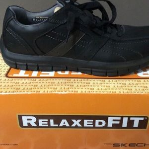 Men’s sketchers casual shoes